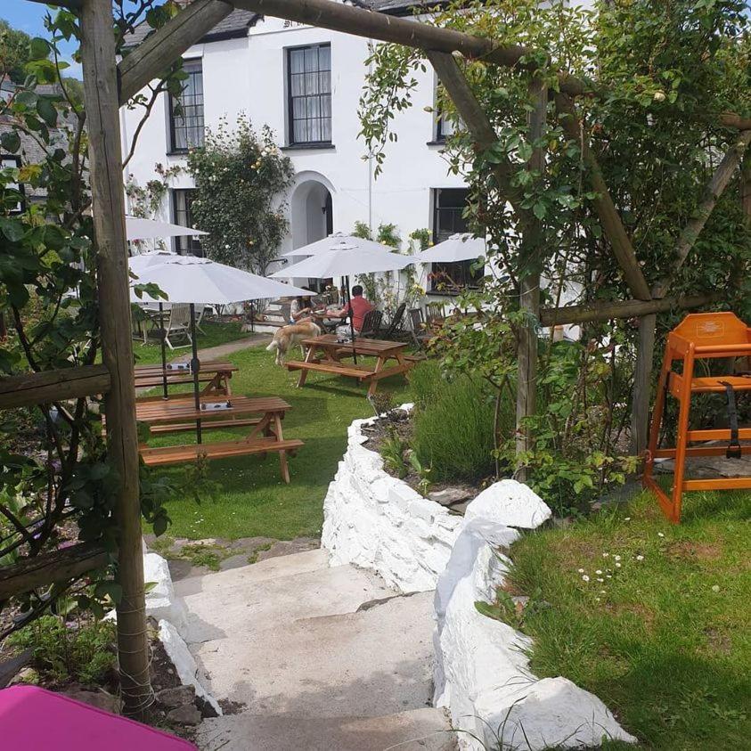 St Vincent Guest House Lynton Bagian luar foto