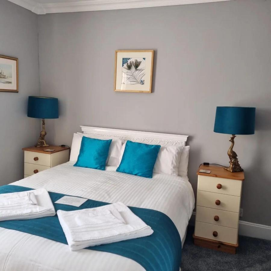 St Vincent Guest House Lynton Bagian luar foto