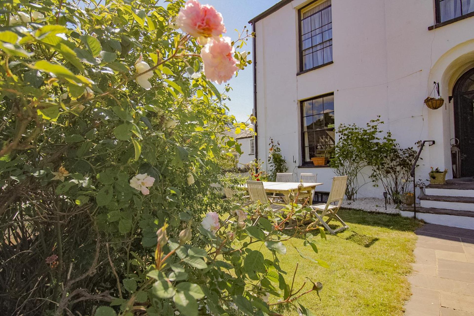 St Vincent Guest House Lynton Bagian luar foto
