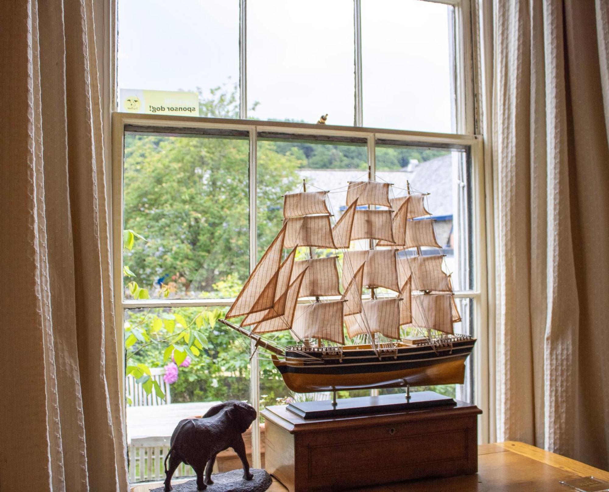 St Vincent Guest House Lynton Bagian luar foto