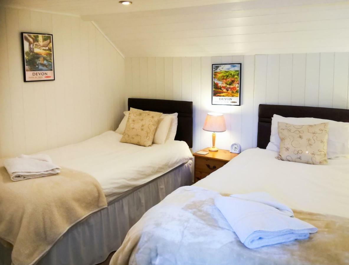 St Vincent Guest House Lynton Bagian luar foto